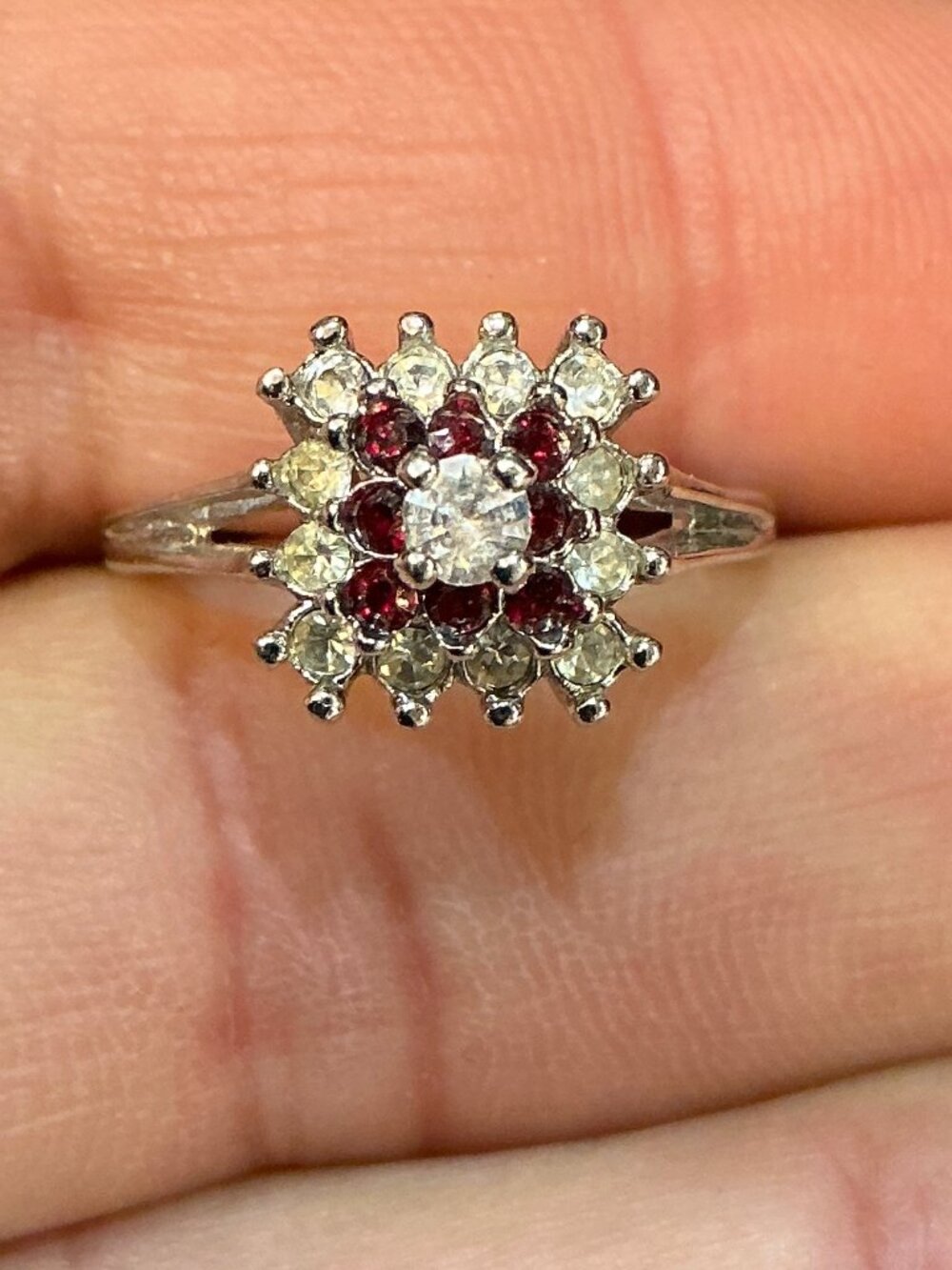 Vintage Marked 18K H.G.E. Red Clear Rhinestone Cluster Cocktail Ring Size 5